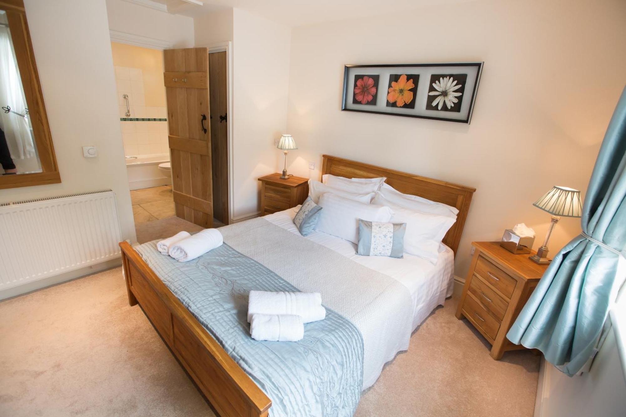 The Old Brewhouse Bed & Breakfast Cirencester Oda fotoğraf